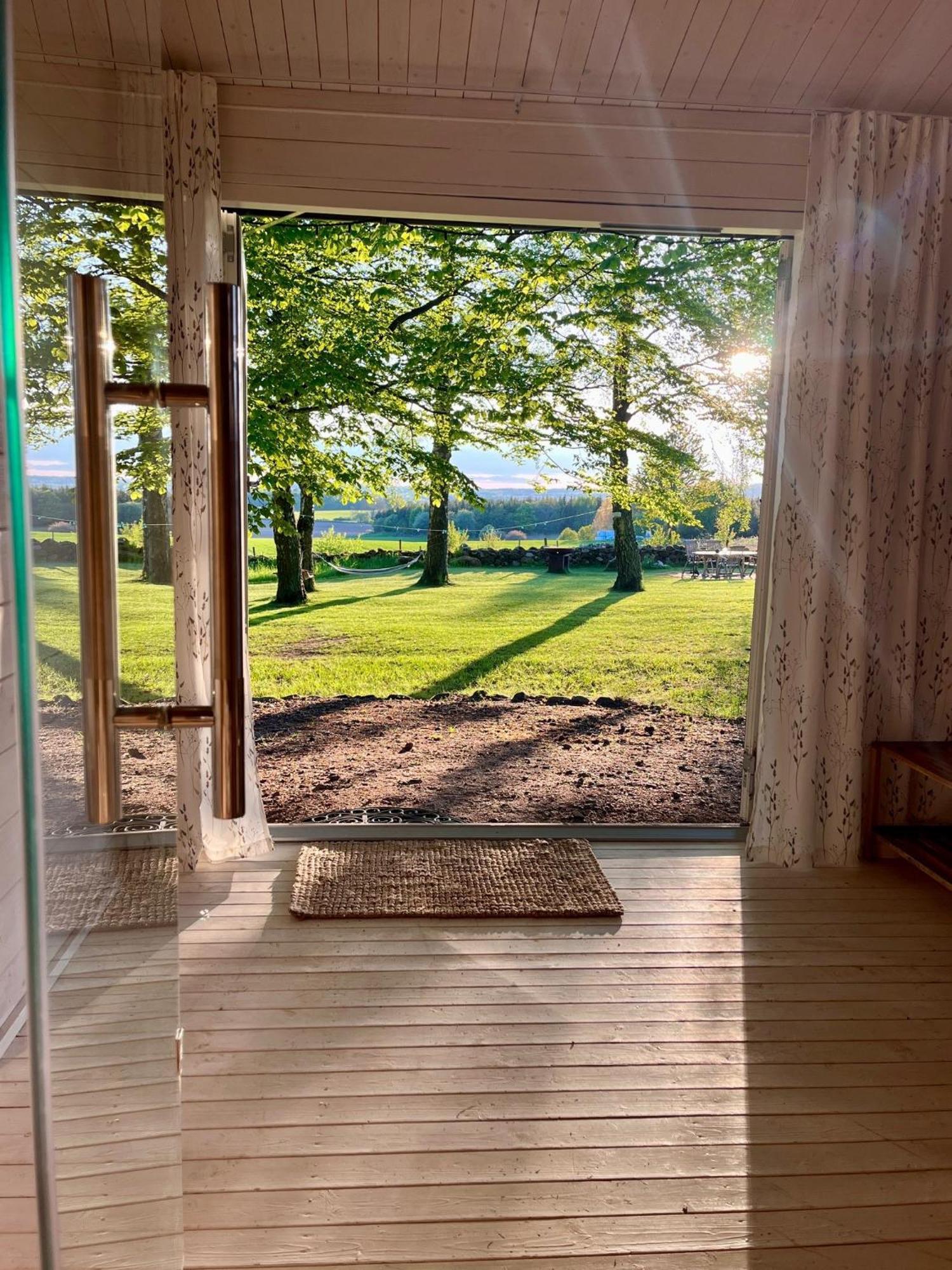 Naturnaera Fritidsboende, Tomtebo - Yintorp Arkelstorp Exterior photo